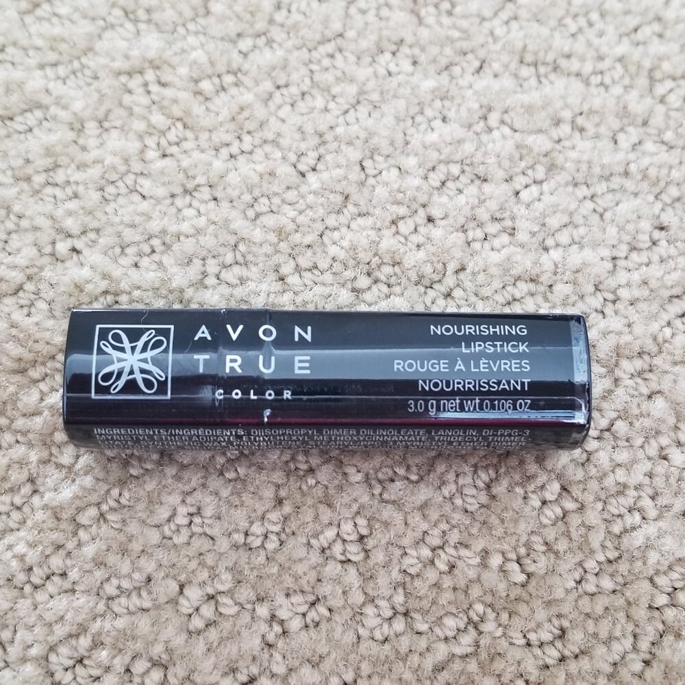 **NEW** Avon True Color Nourishing Lipstick Candy Red